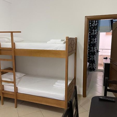 Wave Apartments Saranda Екстериор снимка