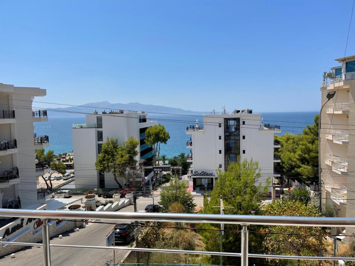 Wave Apartments Saranda Екстериор снимка