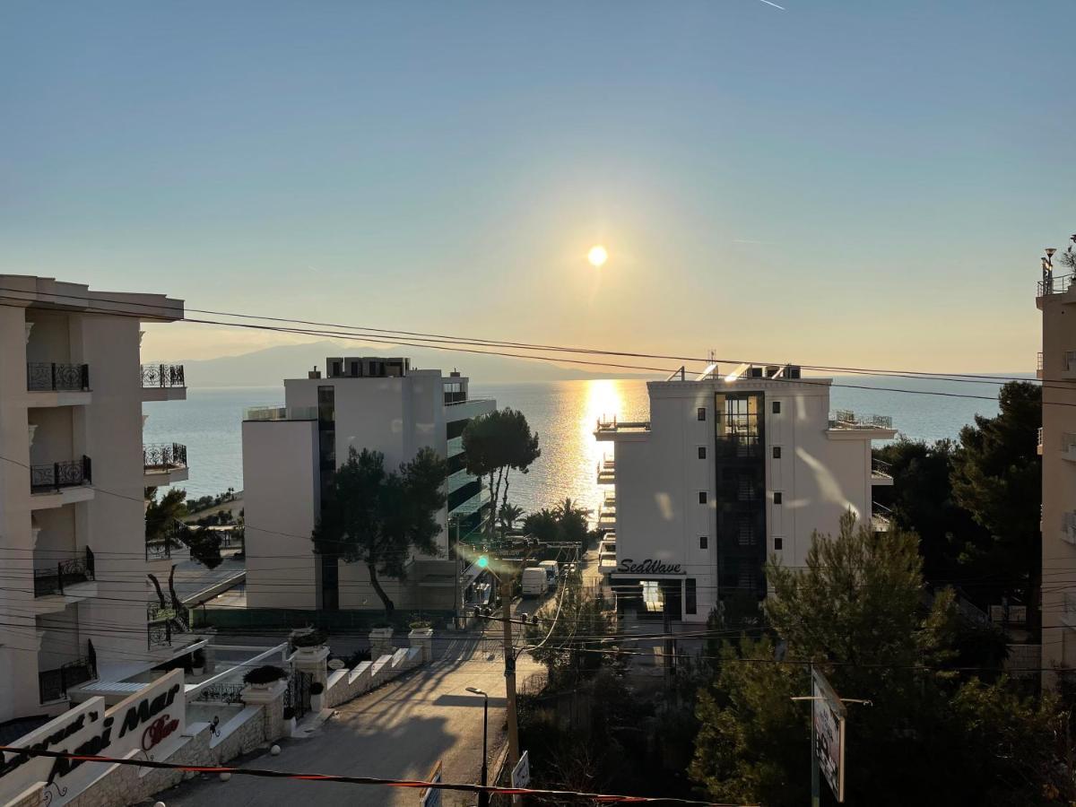 Wave Apartments Saranda Екстериор снимка