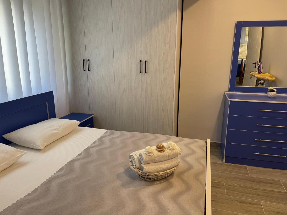 Wave Apartments Saranda Екстериор снимка