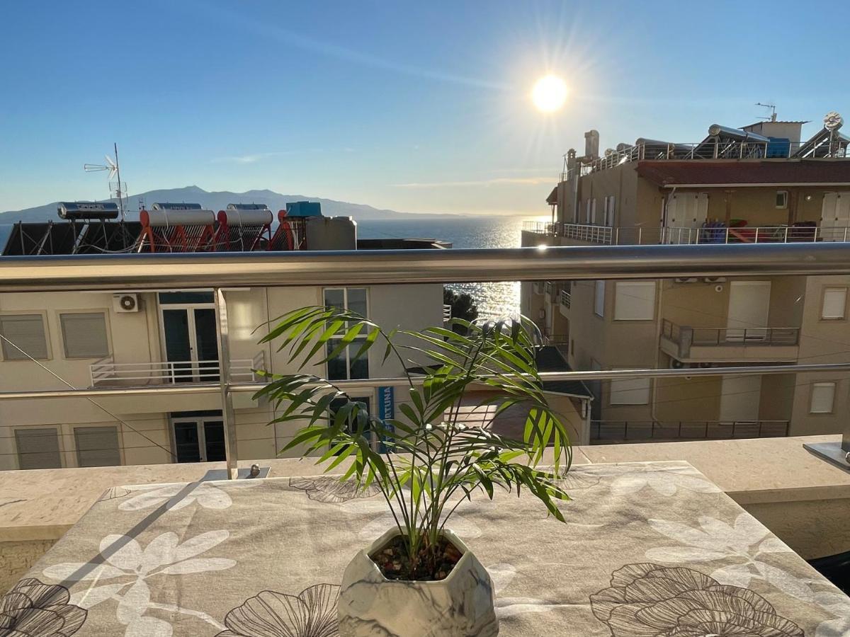 Wave Apartments Saranda Екстериор снимка