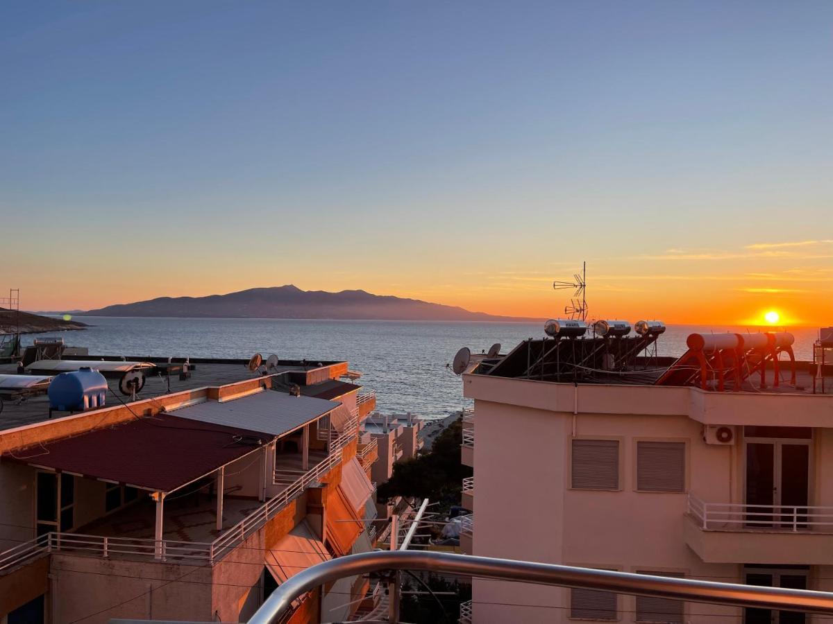 Wave Apartments Saranda Екстериор снимка