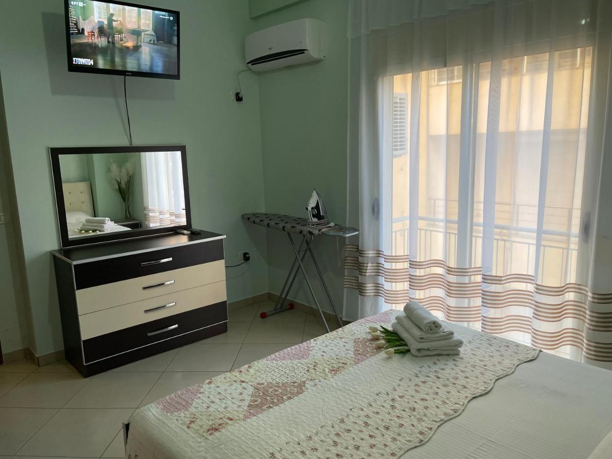Wave Apartments Saranda Екстериор снимка