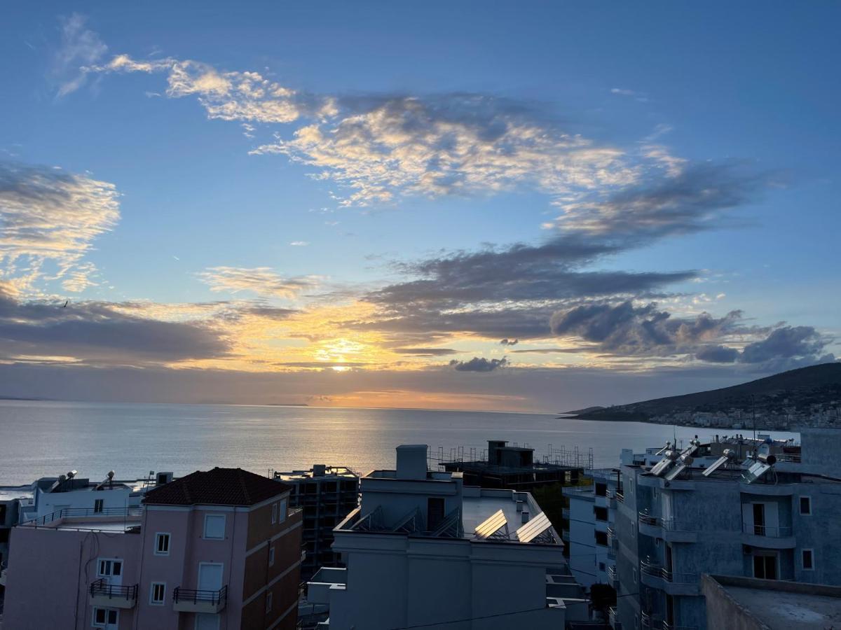 Wave Apartments Saranda Екстериор снимка