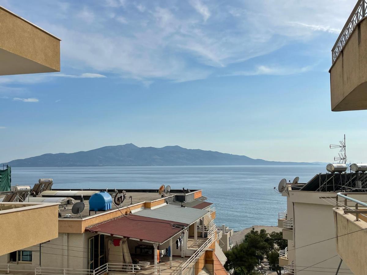 Wave Apartments Saranda Екстериор снимка
