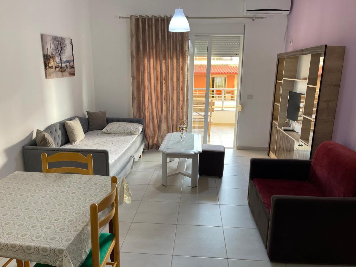 Wave Apartments Saranda Екстериор снимка