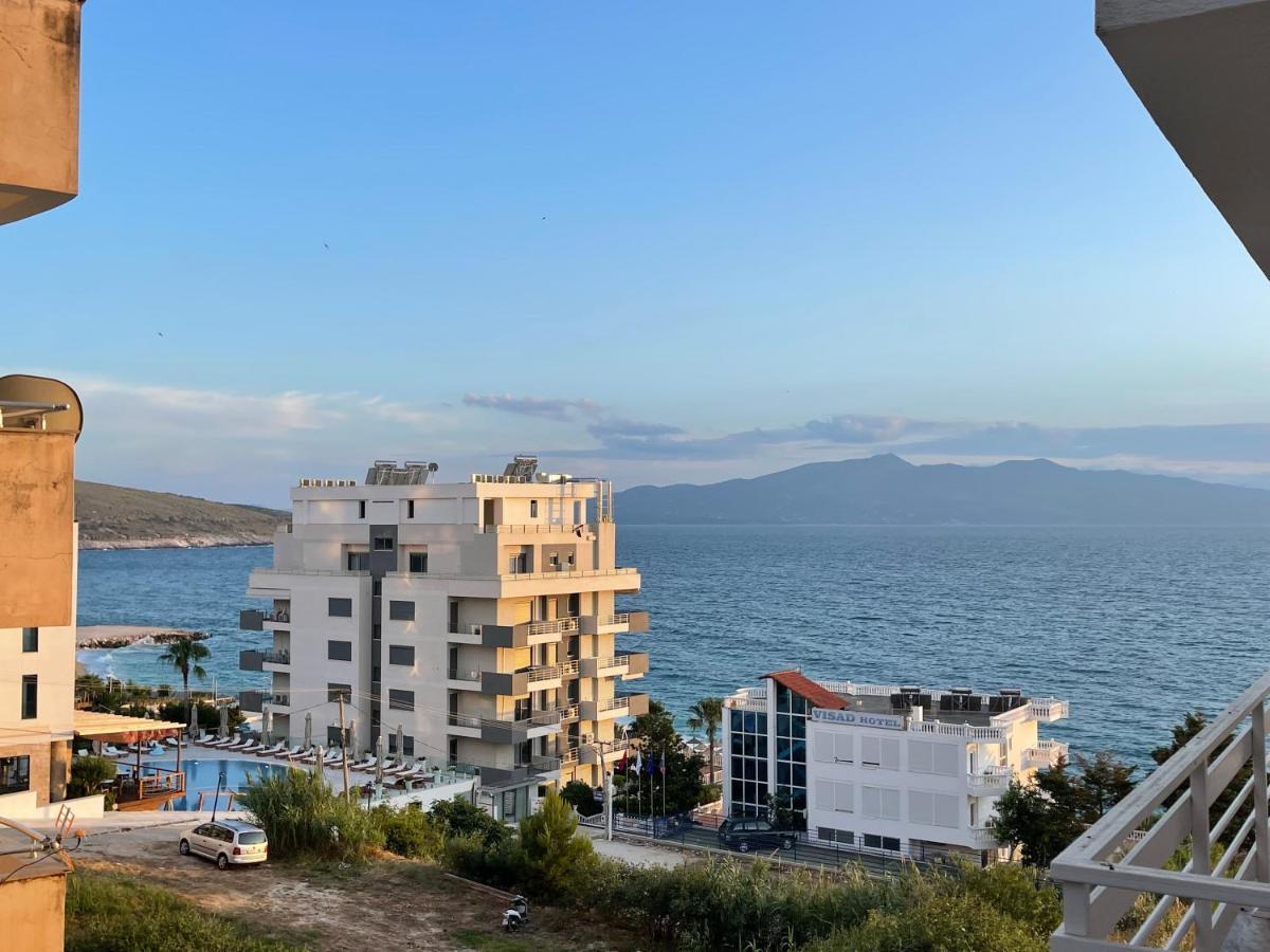 Wave Apartments Saranda Екстериор снимка