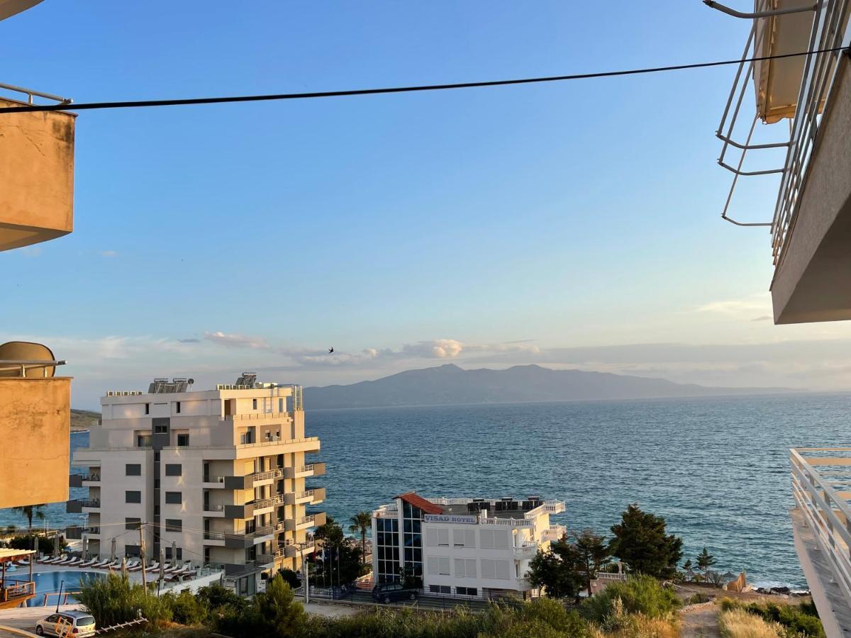 Wave Apartments Saranda Екстериор снимка